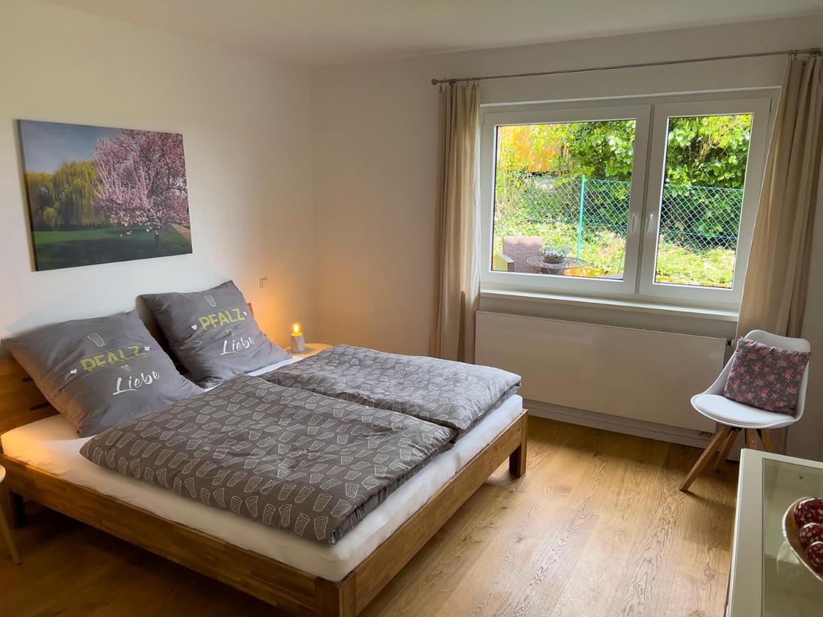 Ferienweingut Wissing Wohnung Theo Gleiszellen-Gleishorbach Luaran gambar